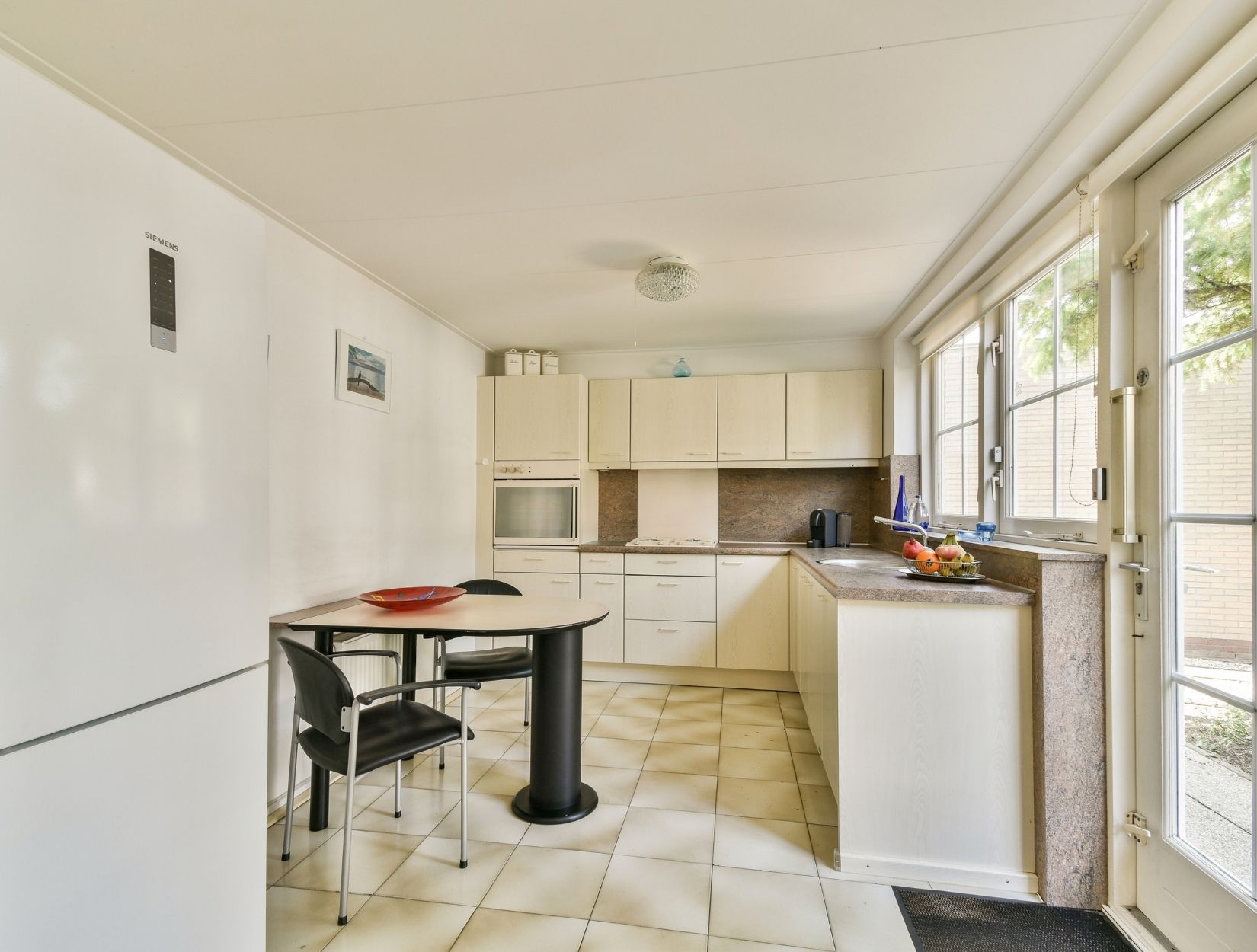 Can I request the same cleaning team for recurring appointments?