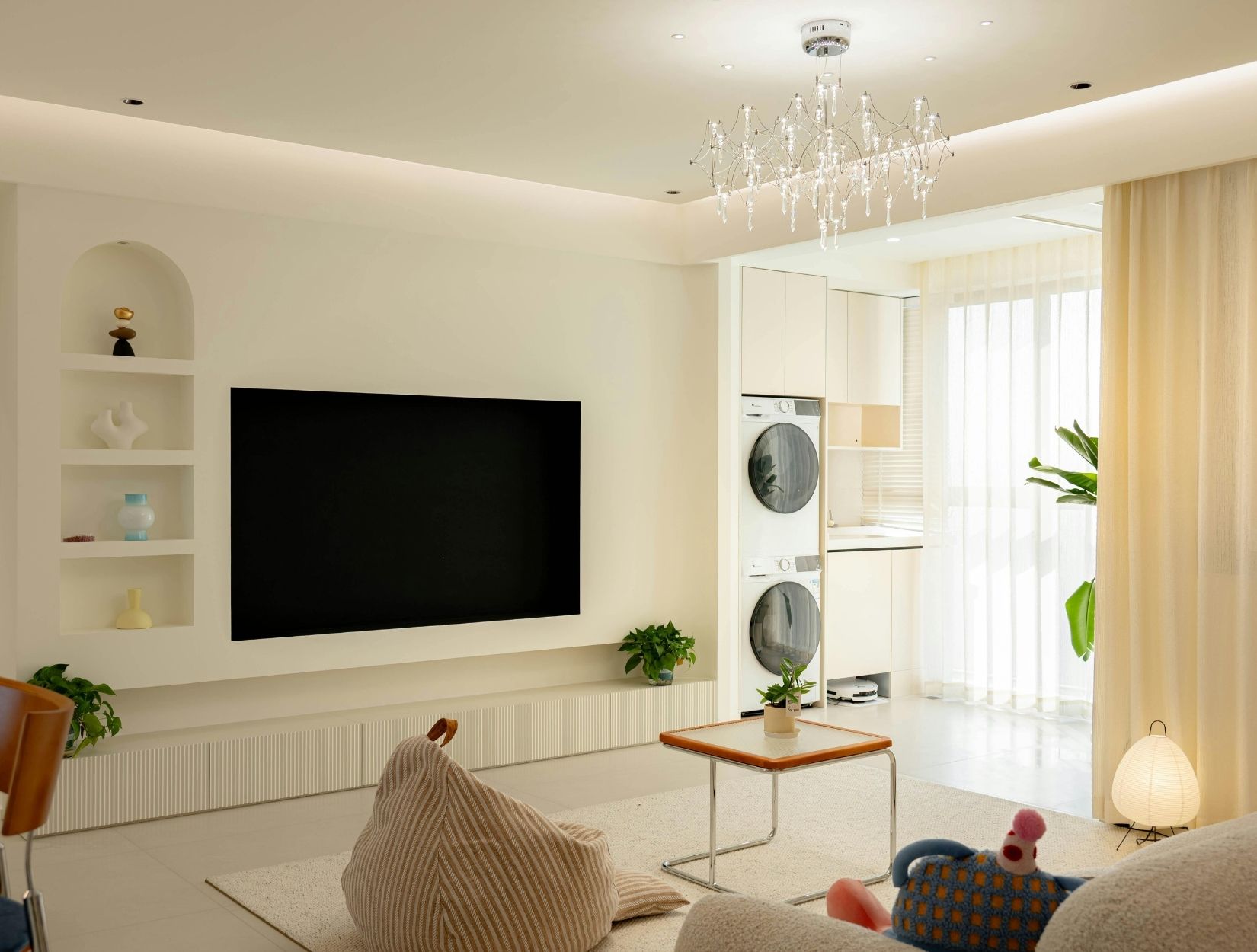 Do you provide cleaning for large apartment buildings?