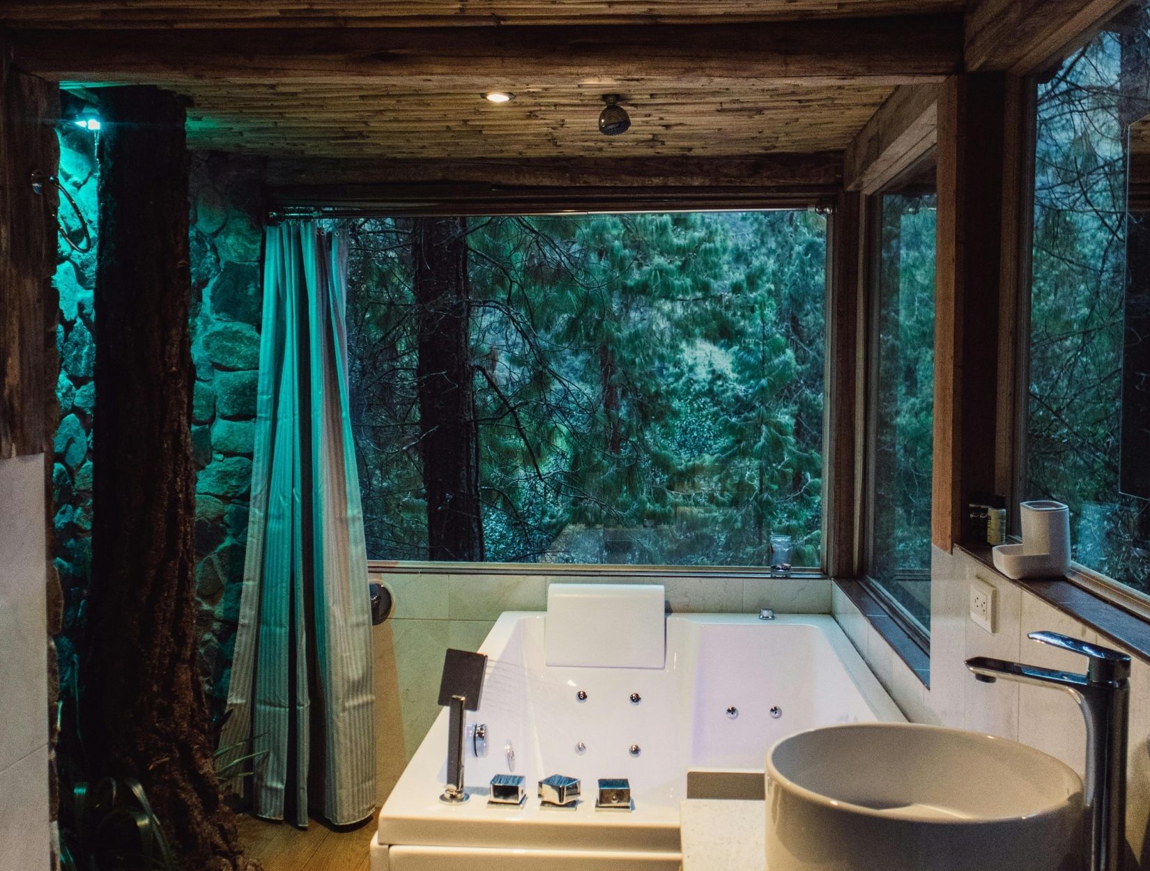 Licensed & Insured House Cleaning in Chicago