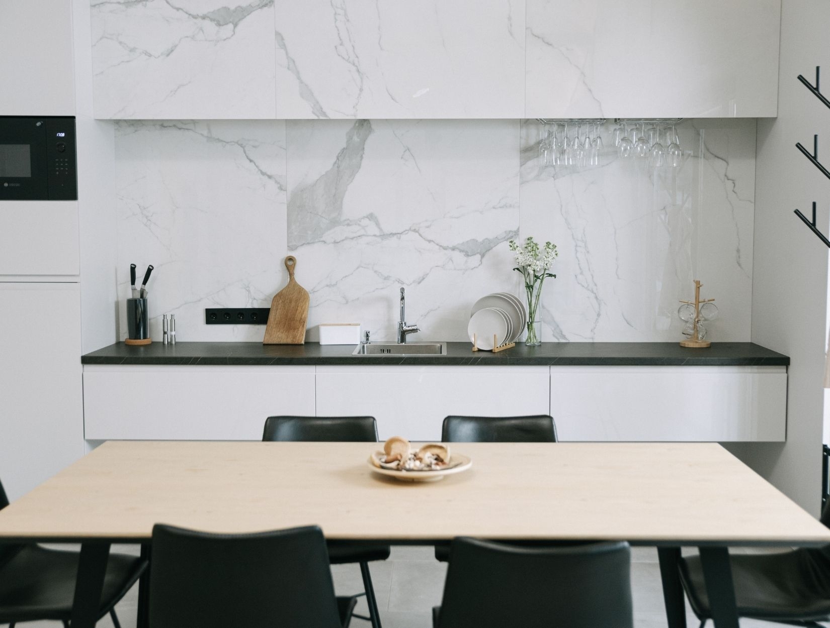 Reliable Cleaning Services for Busy Chicago Families